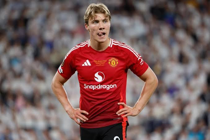 Napoli eye Manchester United’s Hojlund