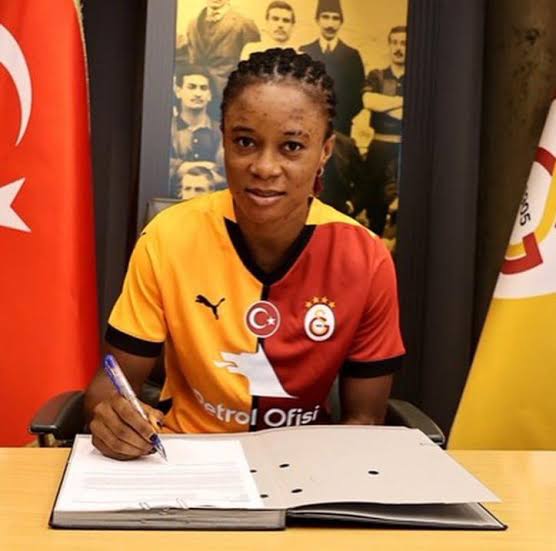 Demehin Pens New Contract With Galatasaray