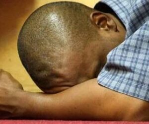 Man uneasy after proposing to lady he met through cheating