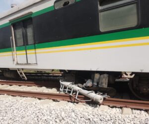 Passengers stranded as Abuja-Kaduna train derails – Daily Trust