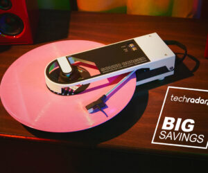 Take a bite outta this! Grab the quirky, portable Audio-Technica Sound Burger turntable with a huge 56% discount