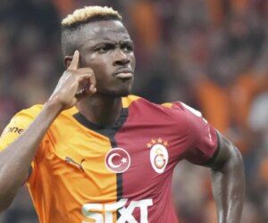 Transfer: Osimhen welcomes Akanji to Galatasaray