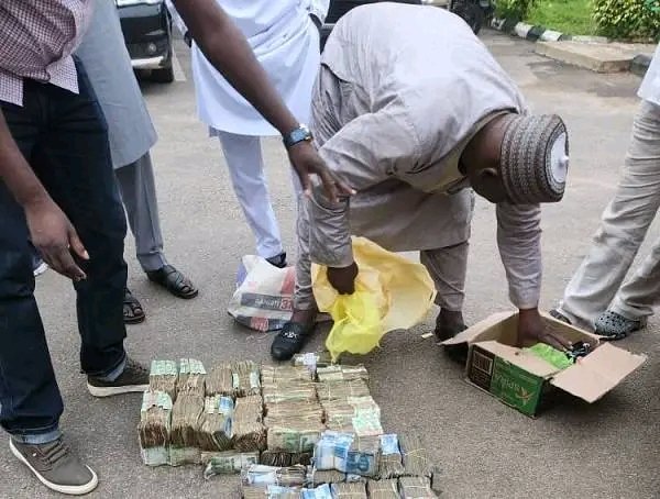 Security officials arrest suspected vote buyer with N25.9m in Kaduna – The Sun Nigeria