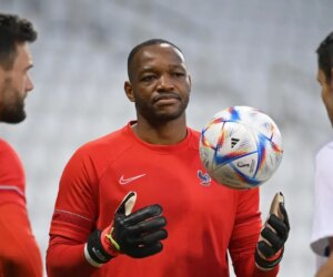 France Goalkeeper Announces Retirement From Football