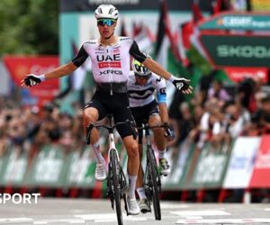 Vuelta a Espana: Juan Ayuso wins stage 12 as Jonas Vingegaard keeps GC lead