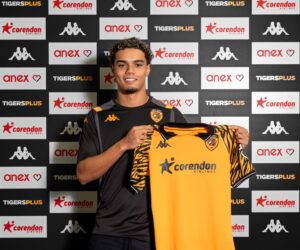 Ronaldinho’s Son João Mendes Signs One-Year Deal With Hull City After Barcelona Exit