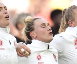 England 47-7 Australia: Red Roses fumble trump card but make last eight