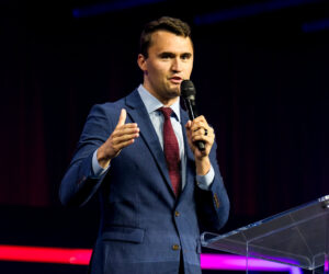 Teacher suspended after allegedly showing Charlie Kirk assassination video to 10-Year-Olds, calling k!lling “deserved”