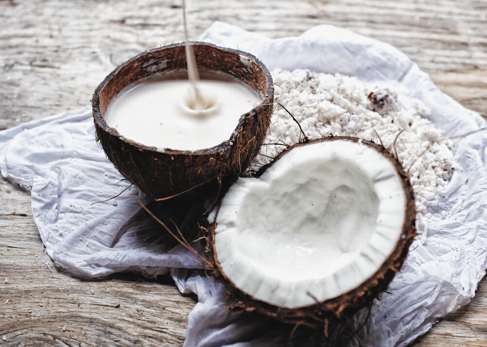 DIY Recipes: How to make coconut milk from scratch