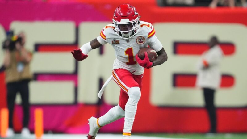 Chiefs’ Xavier Worthy out for game after injuring shoulder