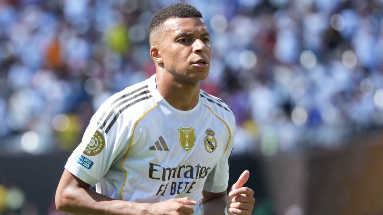 Fan arrested for alleged racist abuse aimed at Kylian Mbappé