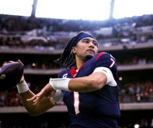 Stroud learning how to balance life with being face of Texans