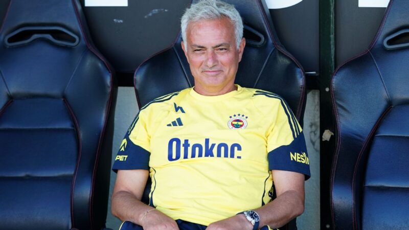 José Mourinho set to become Benfica manager, talks confirmed