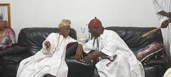 Ooni meets Ladoja ahead of his installation as 44th Olubadan