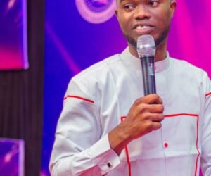 Nigerian pastor hands out bras to female members who came to church braless