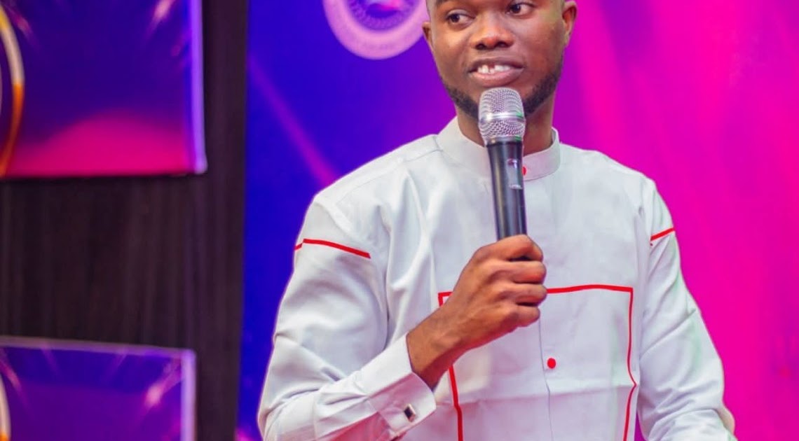 Nigerian pastor hands out bras to female members who came to church braless