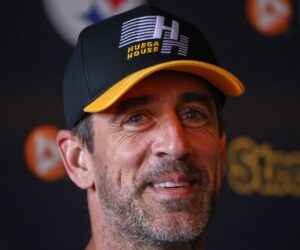Aaron Rodgers wishes Steelers had traveled to Ireland sooner