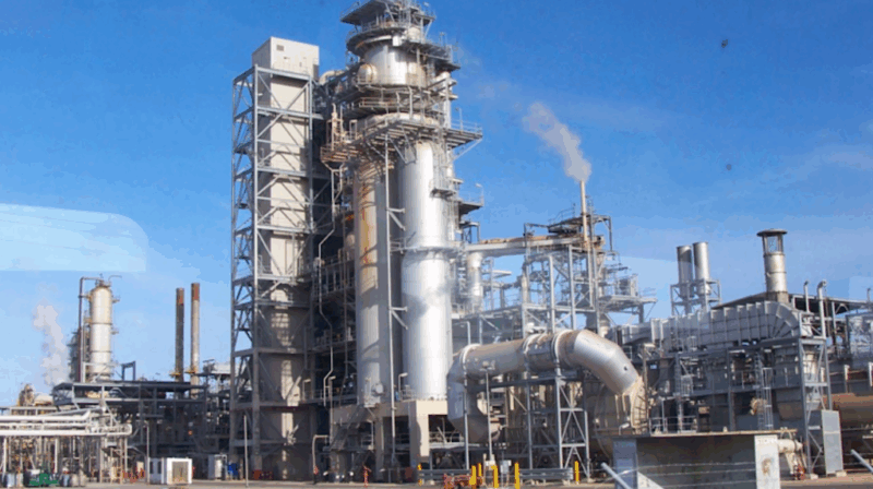 Dangote Refinery announces resumption of petrol sales in Naira