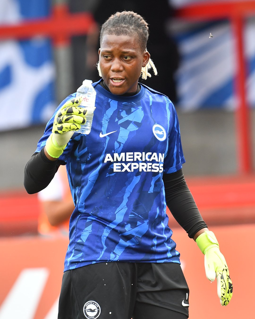Nnadozie Earns Plaudits For Impressive Brighton Debut