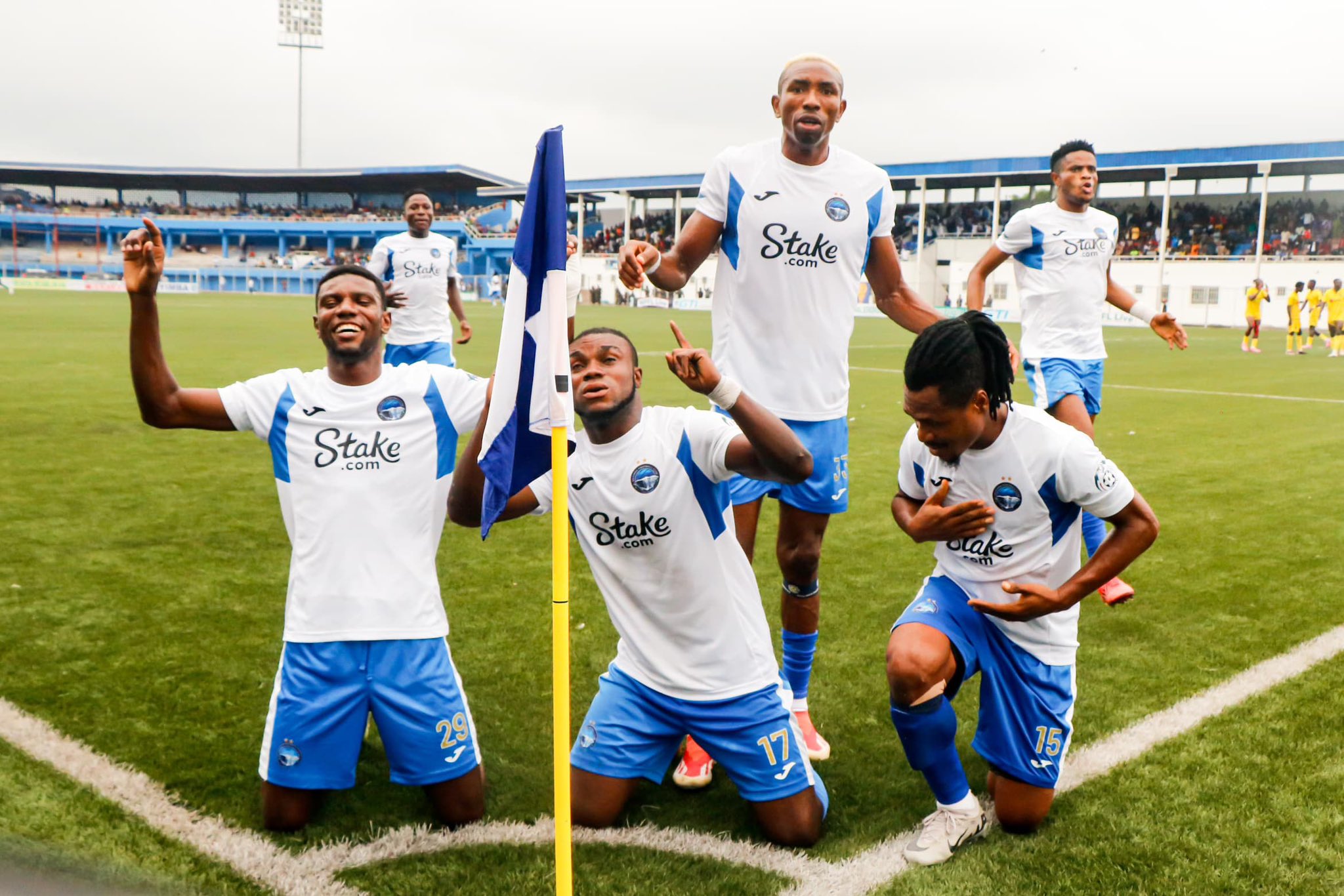 Governor Otti Rewards Enyimba With ₦30m After Thrilling 3-2 Win