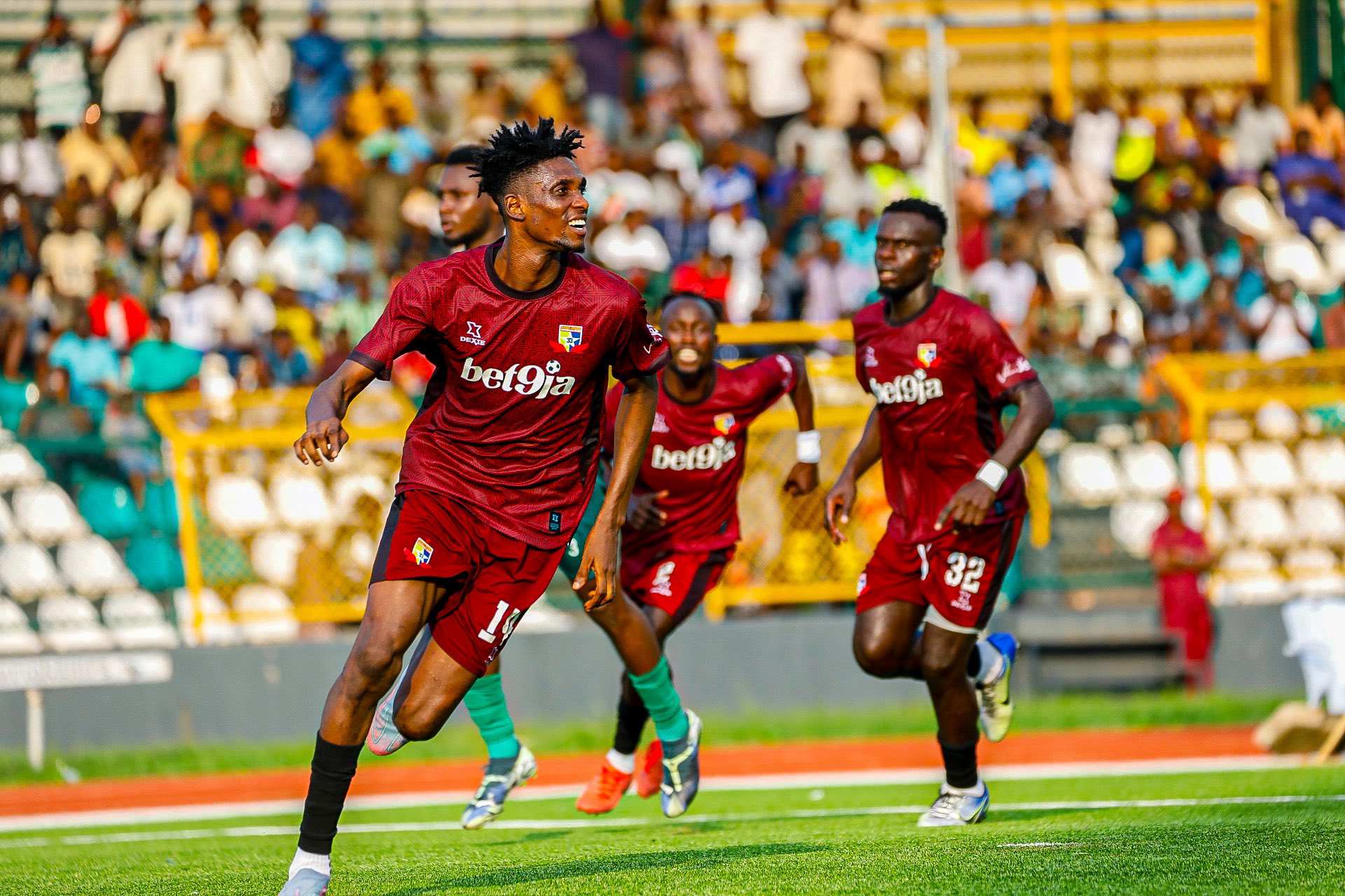 Remo Stars Pip US Zilimadjou To Book Date With Sundowns