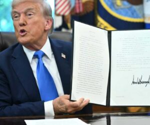 Trump hits H-1B visas, a tech industry favorite, with $100,000 fee