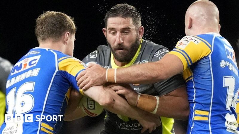 Super League: Leeds Rhinos 8-16 Catalans Dragons