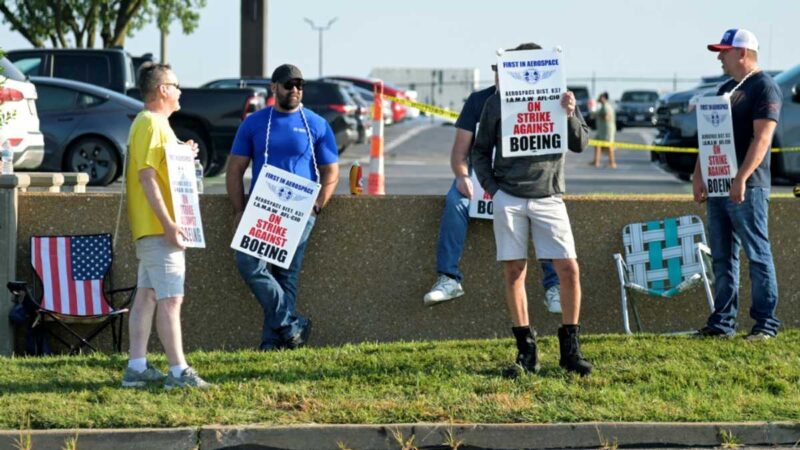 Union to vote on deal to end strike at Boeing defense branch