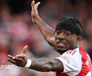 Noni Madueke: Arsenal forward out for six to eight weeks with knee injury