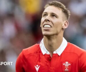 Liam Williams: Wales and Lions star left without a club after Saracens exit
