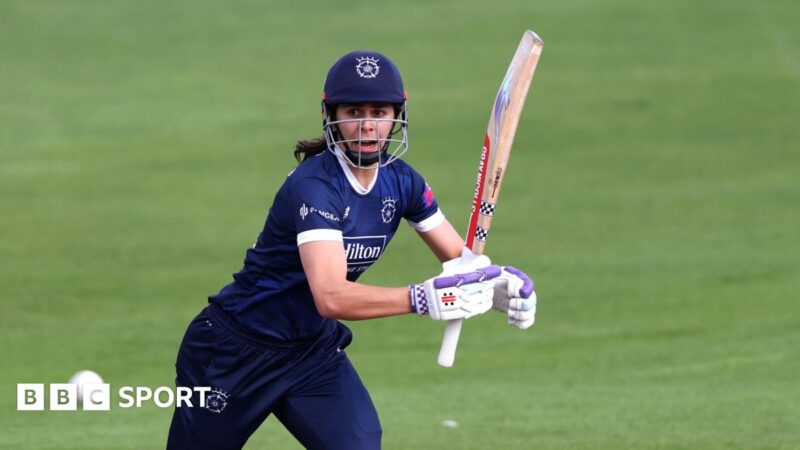 Women’s One-Day Cup: Hampshire beat Essex to extend gap at top