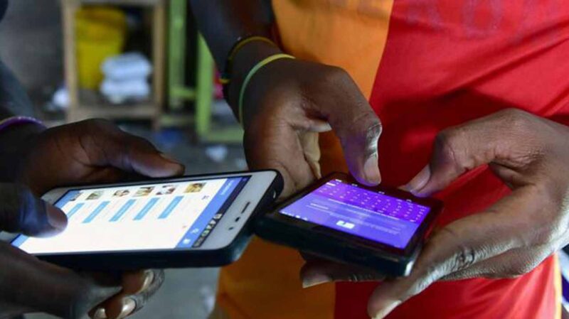 How Nigerians are spending more on phones than on savings