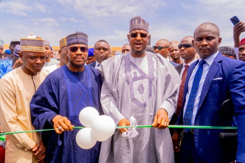 Gov Radda delivers empowerment tools to 1,000 vulnerable people