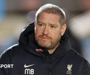 Matt Beard: Former Liverpool women manager dies aged 47
