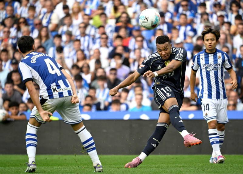 La Liga: 10-man Real Madrid defeat Real Sociedad