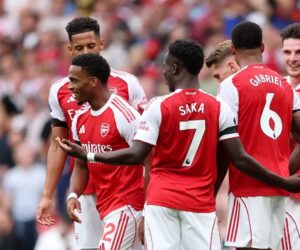 Arsenal top Premier League table in 3-0 win