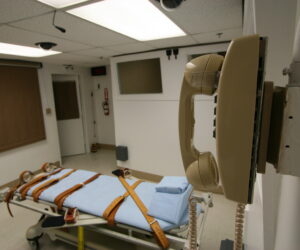 Man convicted of triple murder to be executed in Florida