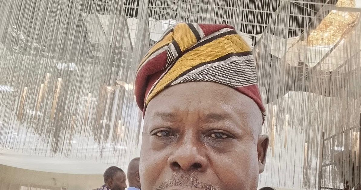 PDP Southwest chieftain defects to APC