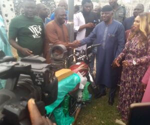 Enterpreneurship: Minister empowers 635 Benue youths, women