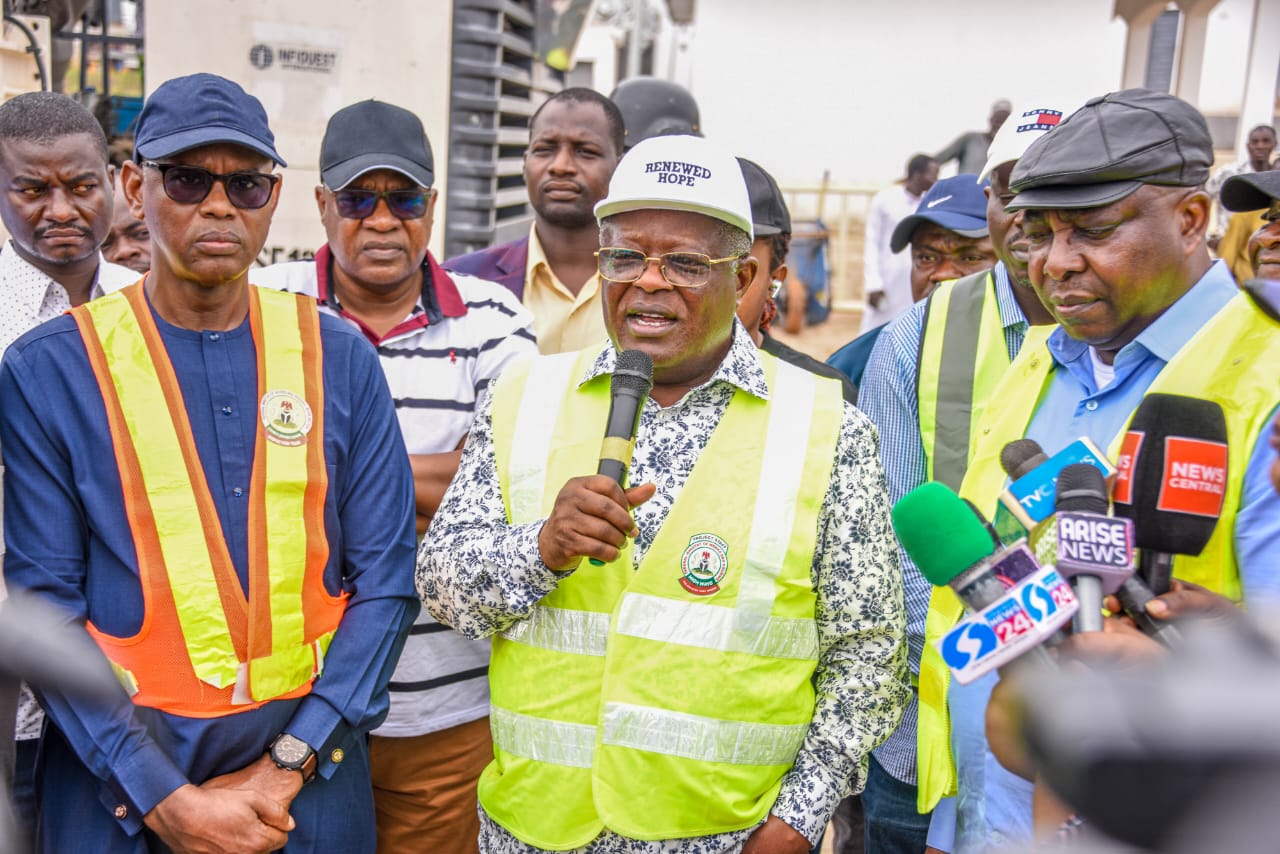 Umahi Inspects Sections One, Two Of Abuja–Kaduna–Kano Road Project – Independent Newspaper Nigeria