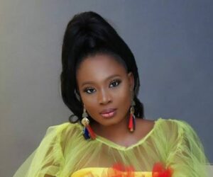 Troll Mocks Mo Bimpe’s Childlessness, Says Only God Can Fix Her Womb