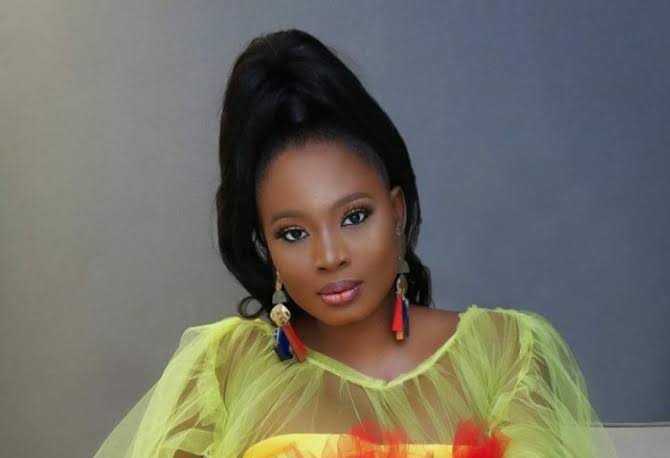 Troll Mocks Mo Bimpe’s Childlessness, Says Only God Can Fix Her Womb