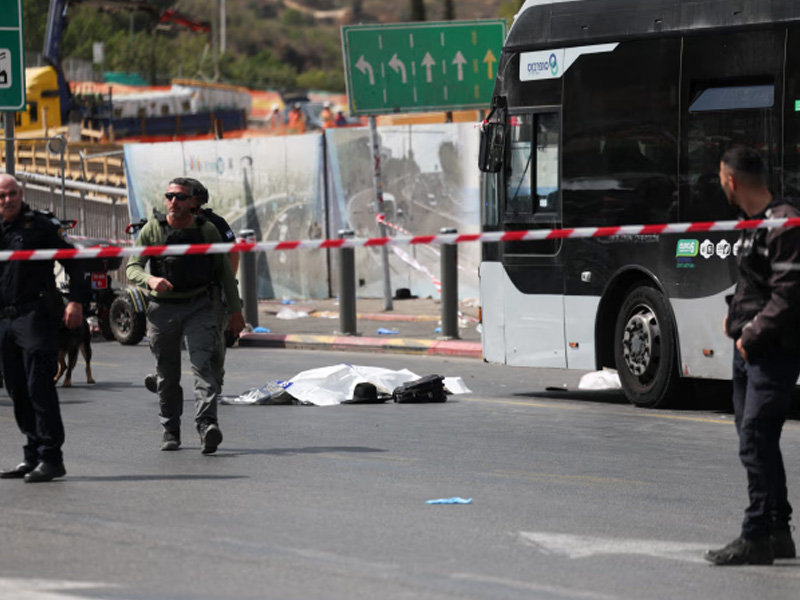 Five Killed in Jerusalem Bus Stop Shooting, Netanyahu Visits Scene Amid Heightened Tensions
