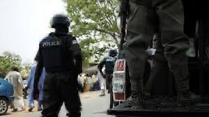Police inspector d!es after accidentally shooting himself in Kano