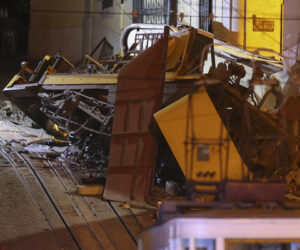 Lisbon Streetcar Derails, Killing 15 People – Independent Newspaper Nigeria