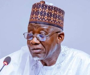 FG moves to avert strike, summons PENGASSAN, Dangote to Monday truce meeting