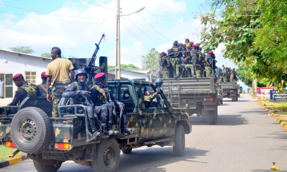 Nigerian Army Arrests Notorious IPOB/ESN Commander, Gentle de Yahoo (Photos)