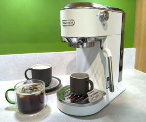 Brewing hot and cold espresso is a piece of cake with the cute little De’Longhi Dedica Duo – and it costs less than you might expect