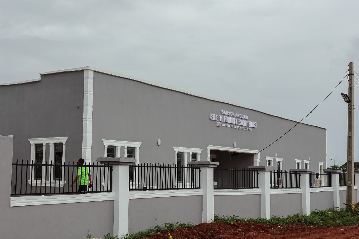 SIFAX Group Donates ICT Centre, Market, Recreation Facility to Ogun Communities | Tech | Business