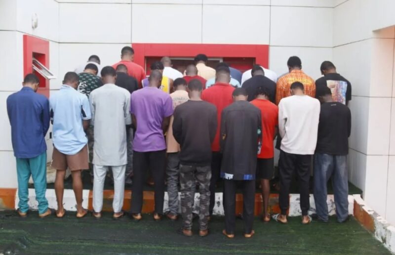 EFCC Arrests 28 Suspected Internet Fraudsters In Kwara